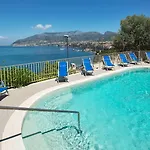 Ξενοδοχείο Miramare Σορέντο