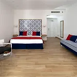 Miramare Ξενοδοχείο 4*